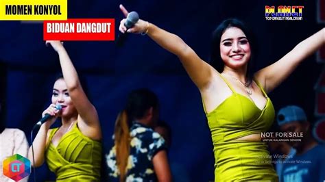 Biduan dangdut dikentot di panggung